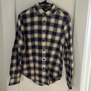 Men’s Eddie Bauer Slim Fit Flannel.